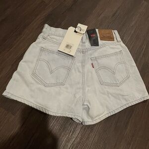 Levi's Shorts Women's 24 Premium Big E Remake Zip Fly Light Blue Wash High Rise